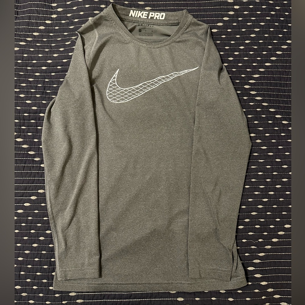 Nike pro dri fit long sleeve shirt - Medium